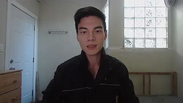 Allen8707's Live XXX Chat