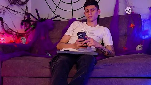 Chat XXX ao vivo de BryanGrey__