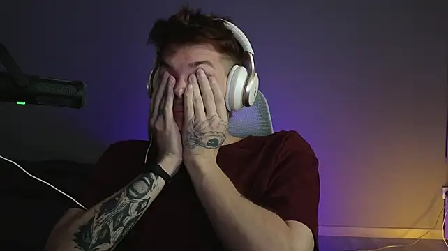 Chat XXX en directo de DENIS_HERE