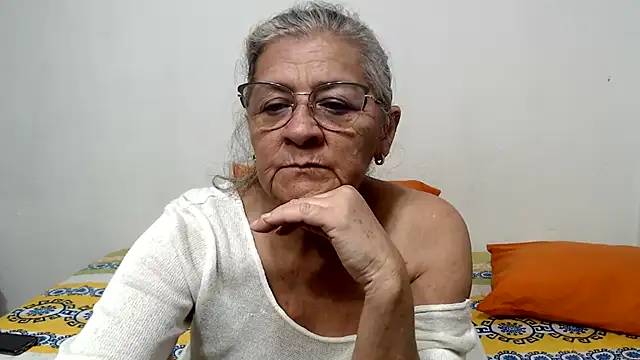 candy_mature_n Live XXX chat