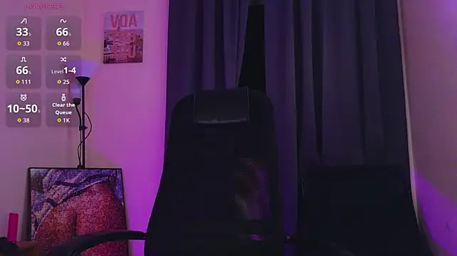 Chat +18 de laracroftmansion ao vivo