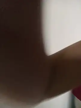 Fannyfoxfi Adlı Modelin Canlı XXX Sohbeti