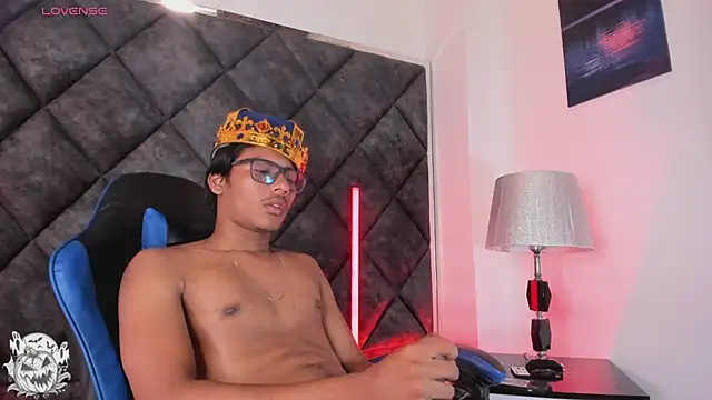 แชท XXX สดของ LiamKron