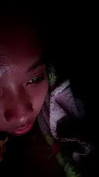 แชท XXX สดของ WetVirginPussy