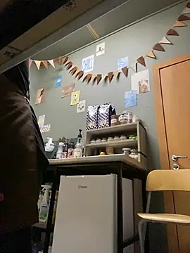 cinnabon_ élő XXX-chatje