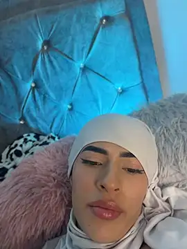 _Zahiira_ Live XXX-Chat