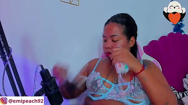 แชท XXX สดของ samanthaabloom