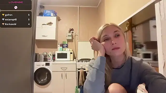 دردشة AngelJeni الجنسية المباشرة