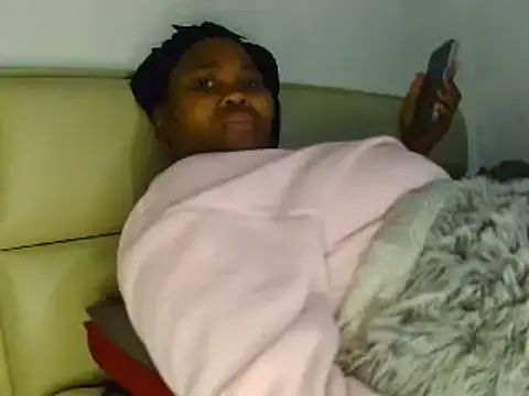 RealQueenOfSouth élő XXX-chatje