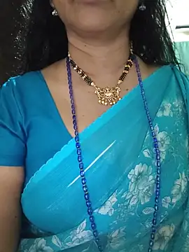 Živý XXX chat SRUTHI-8