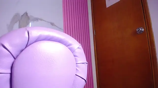 Doll_Kitty_ 现场XXX聊天