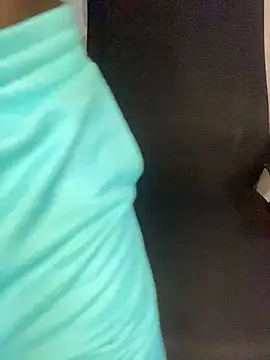 Živý XXX chat YsugarBoy