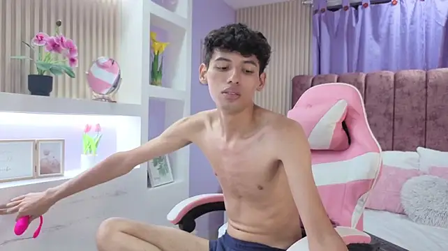 แชท XXX สดของ Ethan_Kay