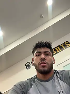 Chat +18 de Karimfucku ao vivo