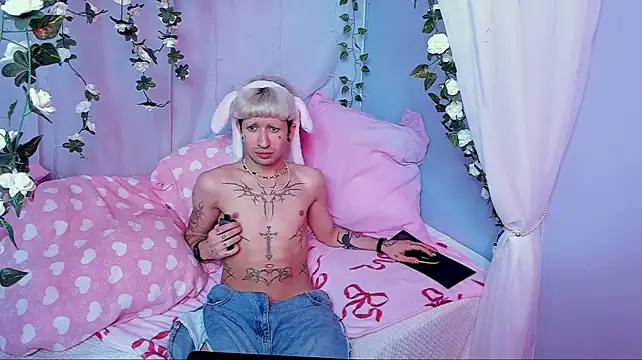 Chat +18 de FinnEcho ao vivo
