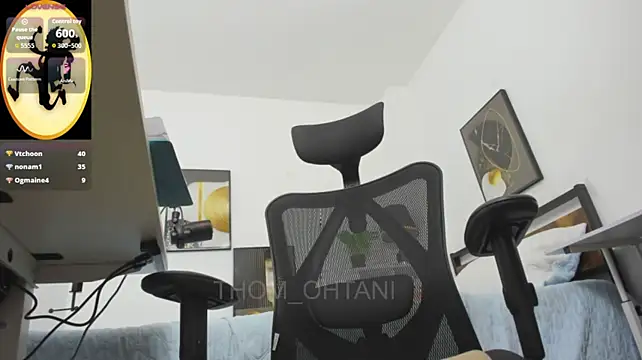 Živý XXX chat Thom_Ohtani