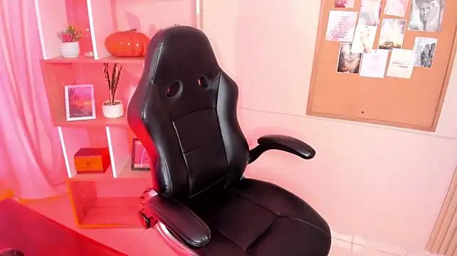 XXX chat uživo modela emma_rules99