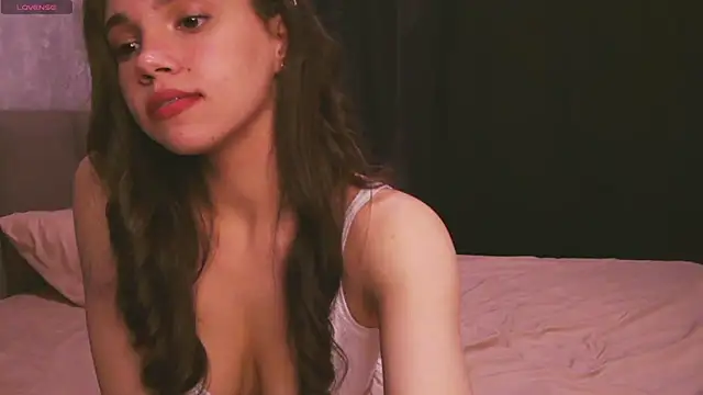 HolySinner83's Live XXX Chat