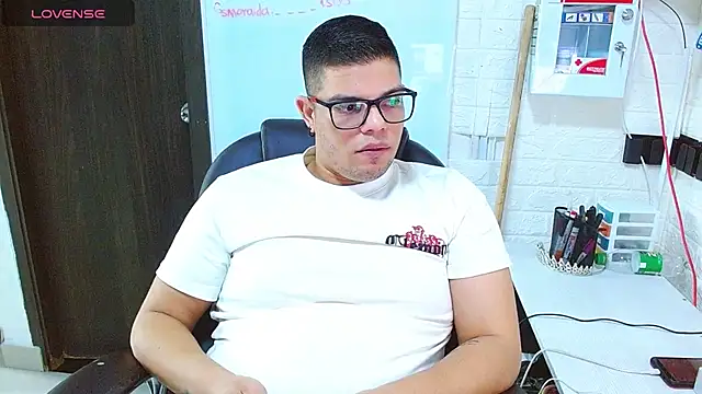 Realjoel01 live XXX chat