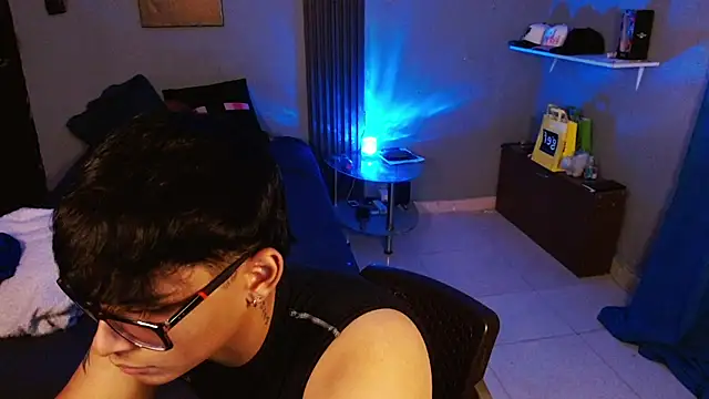 Mr_yisuzz 라이브 XXX 채팅