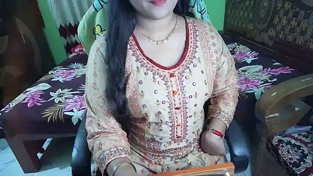 BengaliQueenStar Live XXX-chat