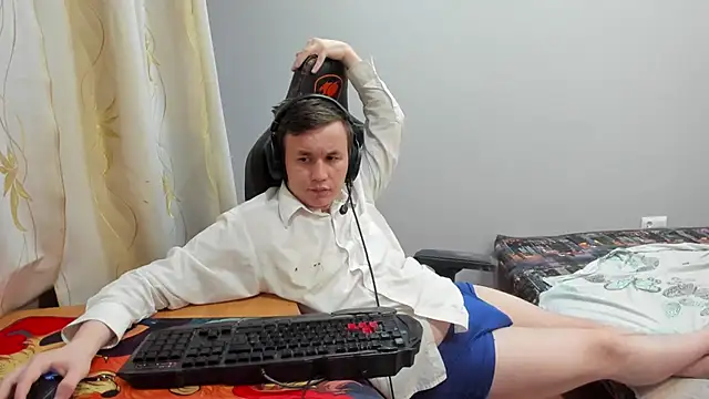 iliaskrislove live XXX chat