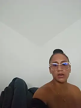 EmmaFerrary Live XXX-Chat