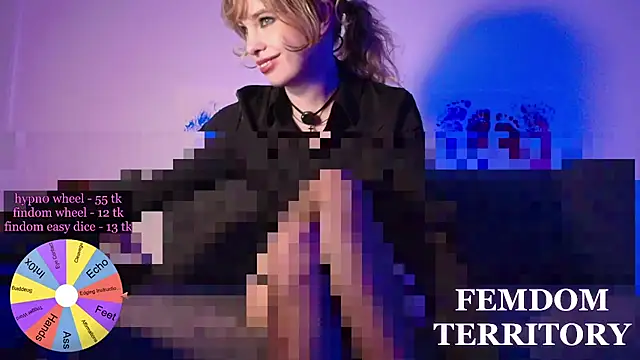 Creatrix_Lola webcam show