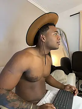 XXX chat uživo modela Magik_Angel
