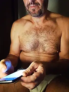 Show modela nipplegayfeet na web-kameri