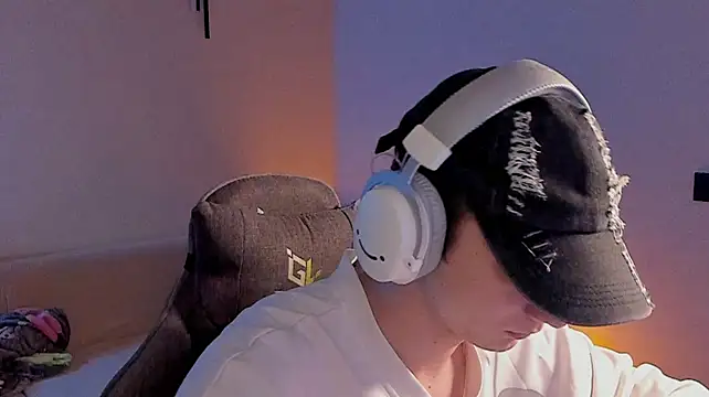 แชท XXX สดของ lle0n