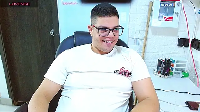 Realjoel01 – Live XXX-chat