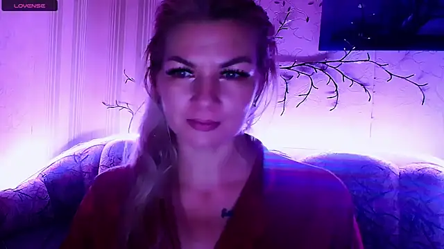 Baddy_Girl_ – Live XXX-chat