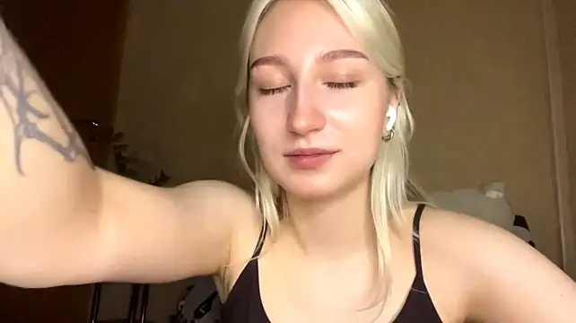 LishaNuding Live XXX-Chat