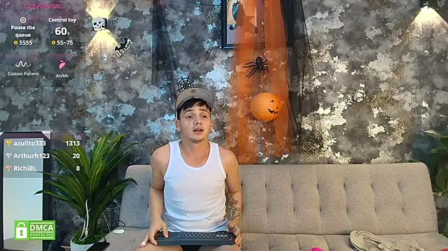 GoldenBoyDuo's Live XXX Chat