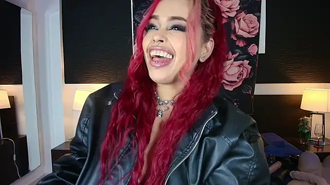 EvaaFoxxy1 Chat XXX in diretta