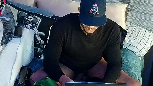 KY_DomSir36 XXX чат на живо
