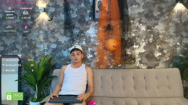 GoldenBoyDuo's Live XXX Chat