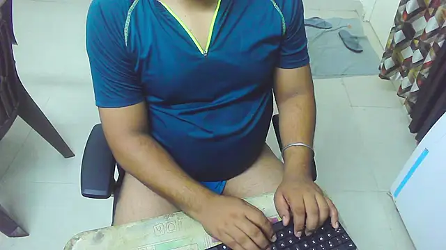 rentarob Adlı Modelin Canlı XXX Sohbeti