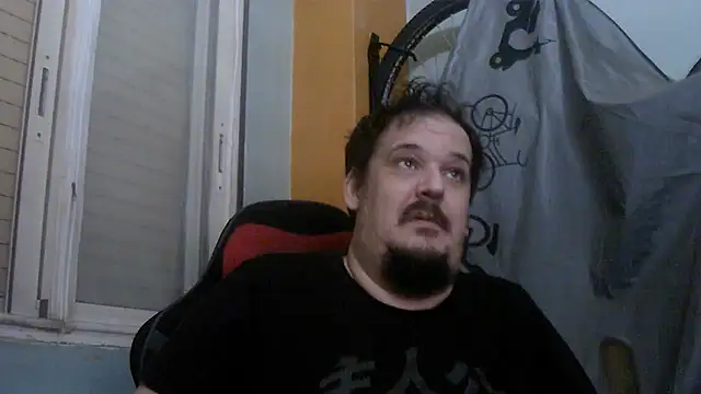 porkorossy's Live XXX Chat