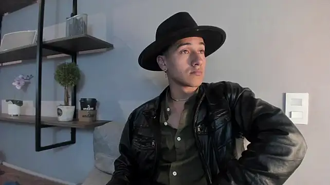 Andy_Joy_ live XXX chat