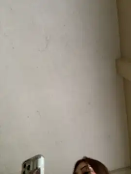 Aylin-fire Chat XXX in diretta