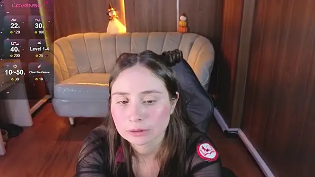 Ariana18_b's Live XXX Chat
