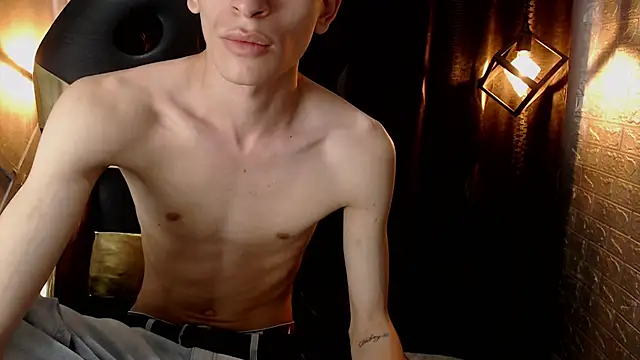 Онлайн чат XXX DAMIAN_22