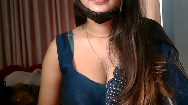 Reena_Singh01's Live XXX Chat