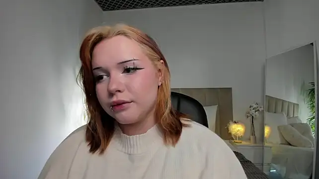 KittyNuarr's Live XXX Chat
