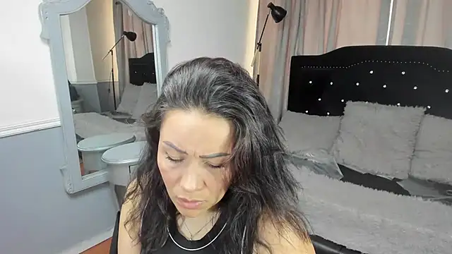 gaby_trent: онлайн-секс-чат