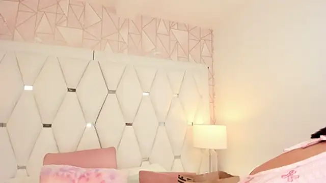 AriRose 라이브 XXX 채팅