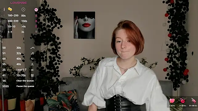 LallyLally_ XXX чат на живо