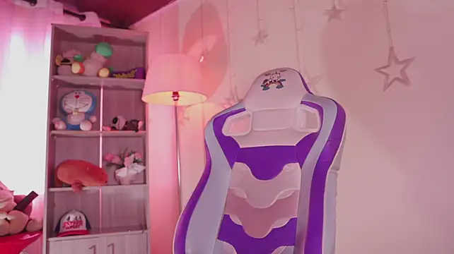 Madison_Mayer_ Adlı Modelin Canlı XXX Sohbeti
